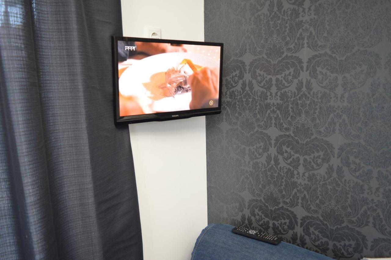 Belvarosi Apartman Pécs Exteriör bild